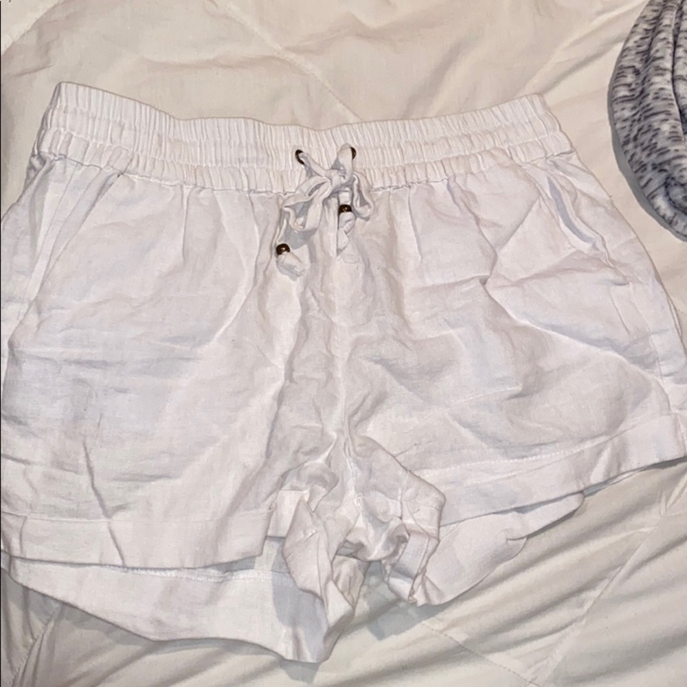 Love Tree shorts size L